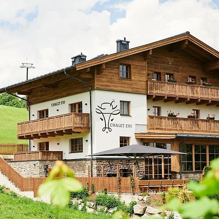 Serviced Luxury Chalet Evi, Ski-In Ski-Out Kaprun Exteriör bild