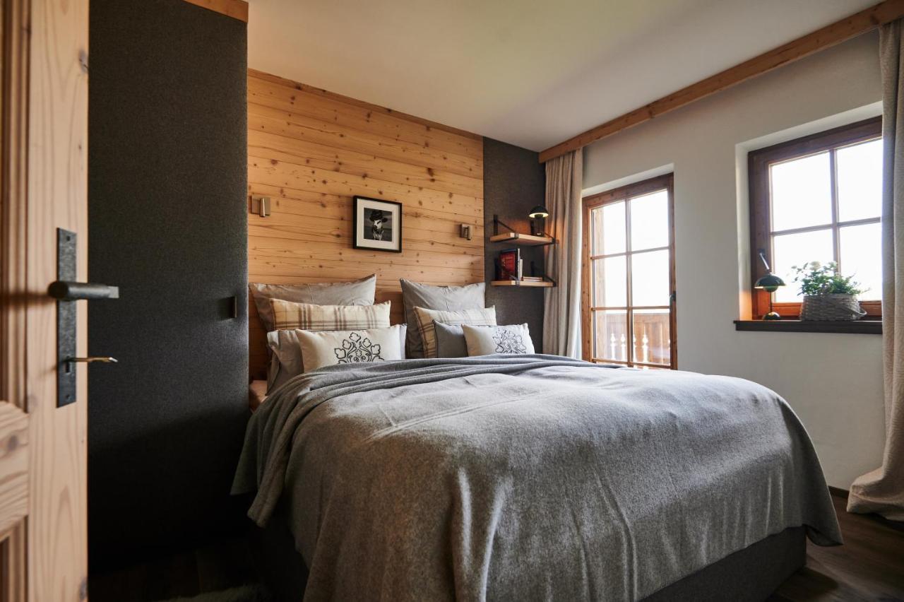 Serviced Luxury Chalet Evi, Ski-In Ski-Out Kaprun Exteriör bild
