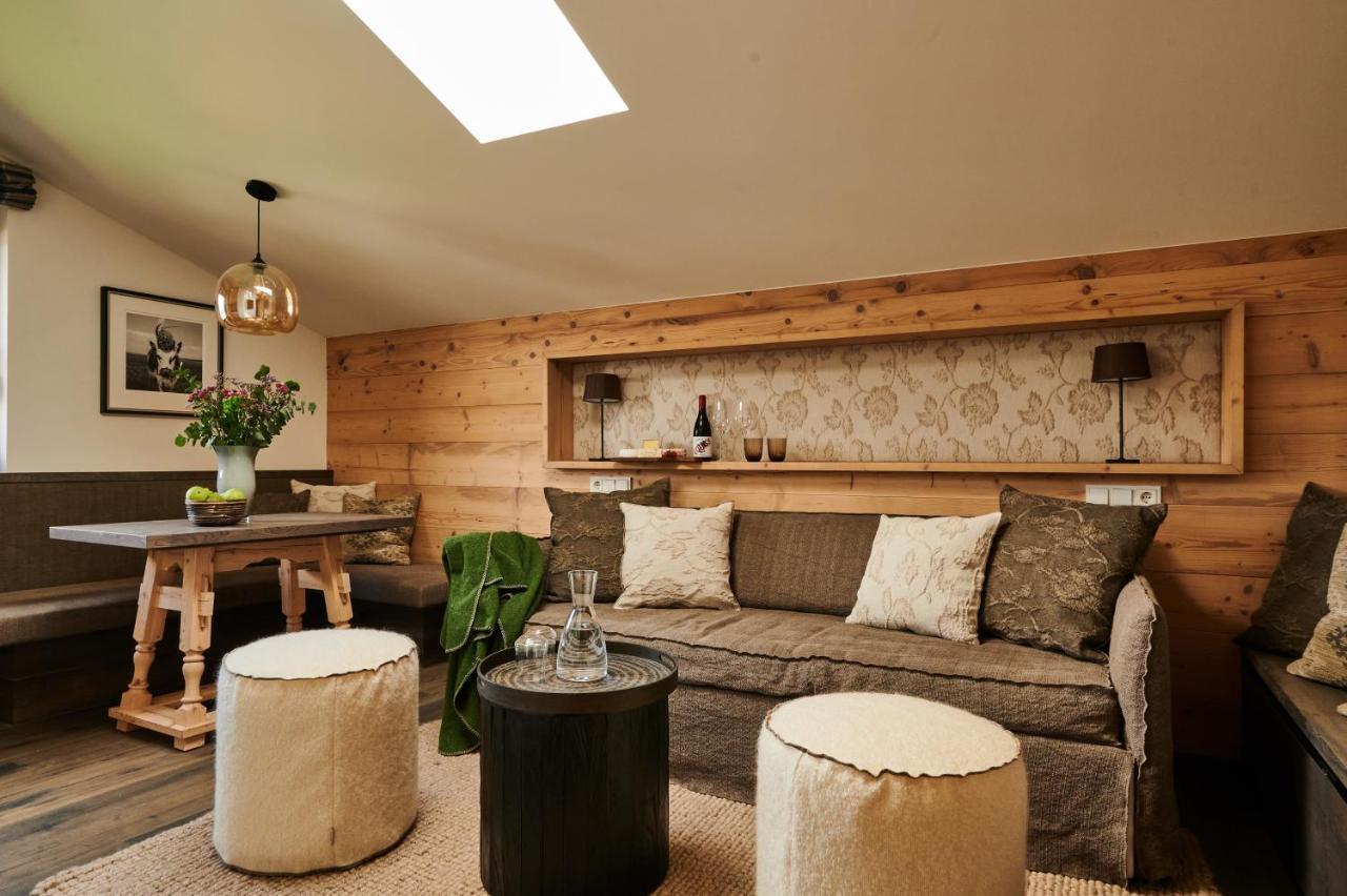 Serviced Luxury Chalet Evi, Ski-In Ski-Out Kaprun Exteriör bild